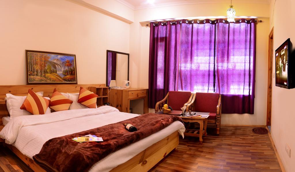 Utopia Resorts & Spa Manāli Habitación foto